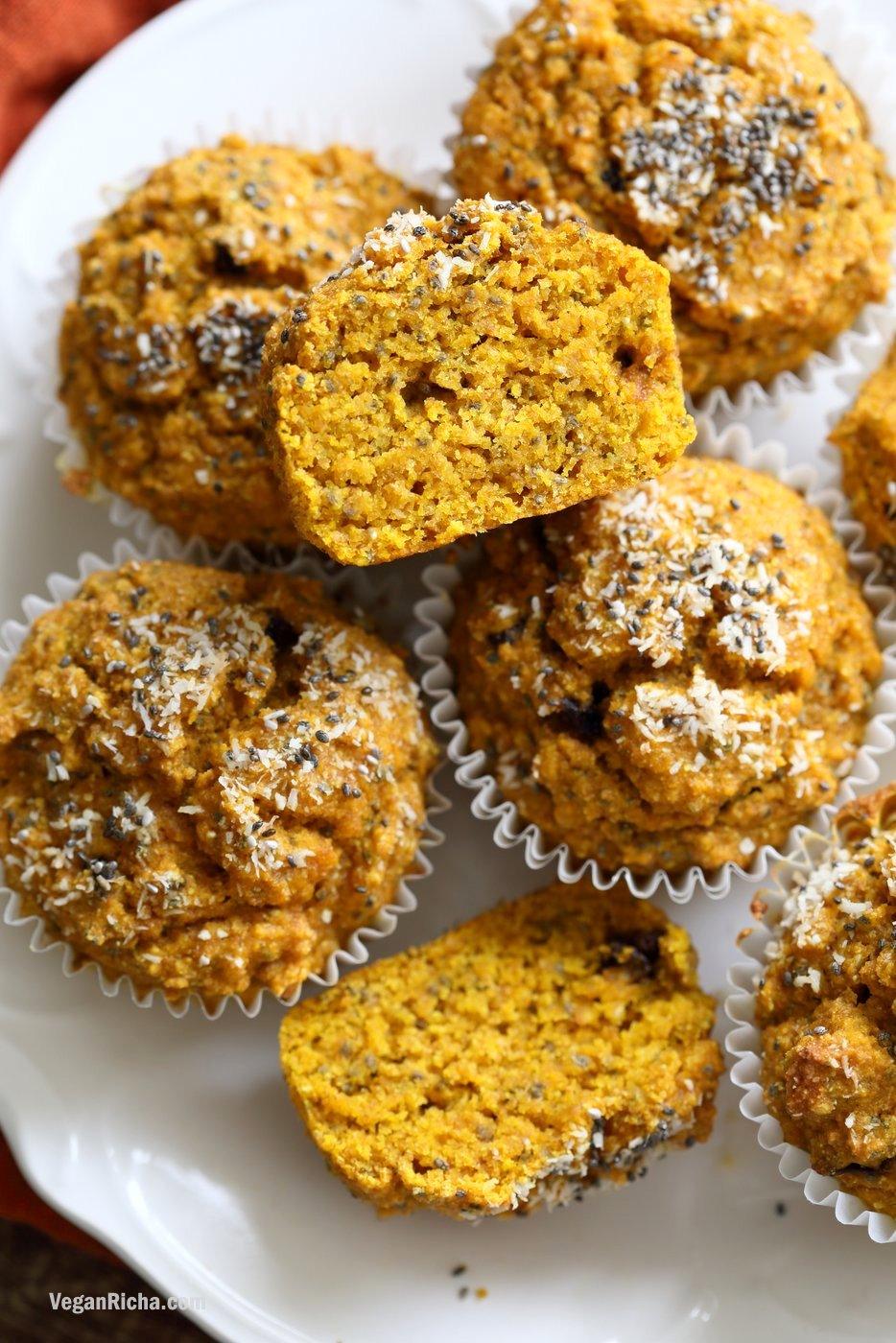 Turmeric Carrot Muffins. These sunshine muffins have carrots, dry or fresh turmeric, fresh ginger and chia seeds. Coconut rounds up the flavor for a caramelized carrot ginger turmeric profile. Add nuts or dried fruit of choice to these Turmeric muffins. No added sugar or oil needed. | VeganRicha.com