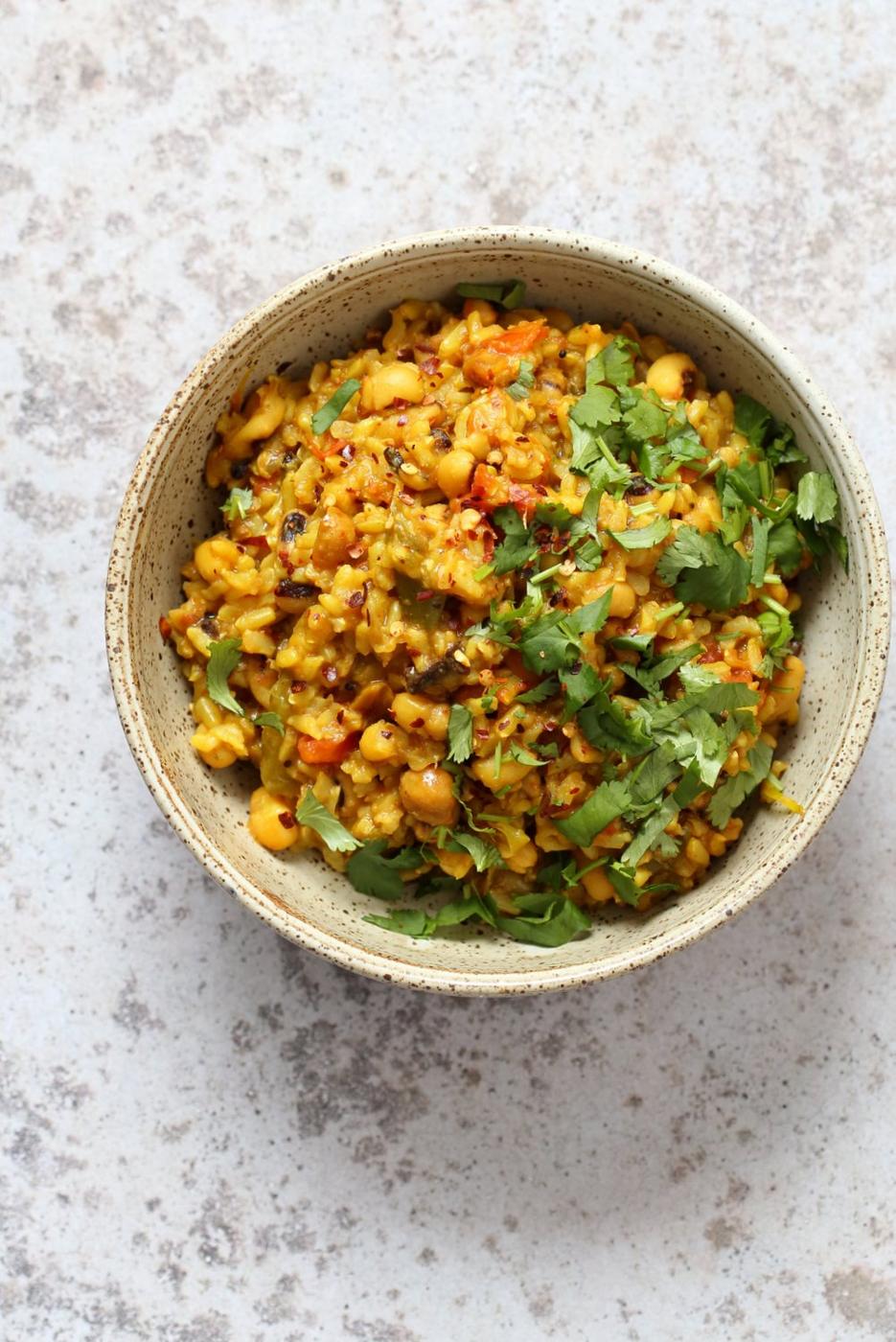 Instant Pot Black Eyed Peas Rice Pulao - Brown Rice Lobia Pulao. Black Eyes Peas and Rice cooked with spies and veggies. Saucepan option. #Vegan #Glutenfree #1Pot #Nutfree #Soyfree #instantpot #Recipe #VeganRicha | VeganRicha..com