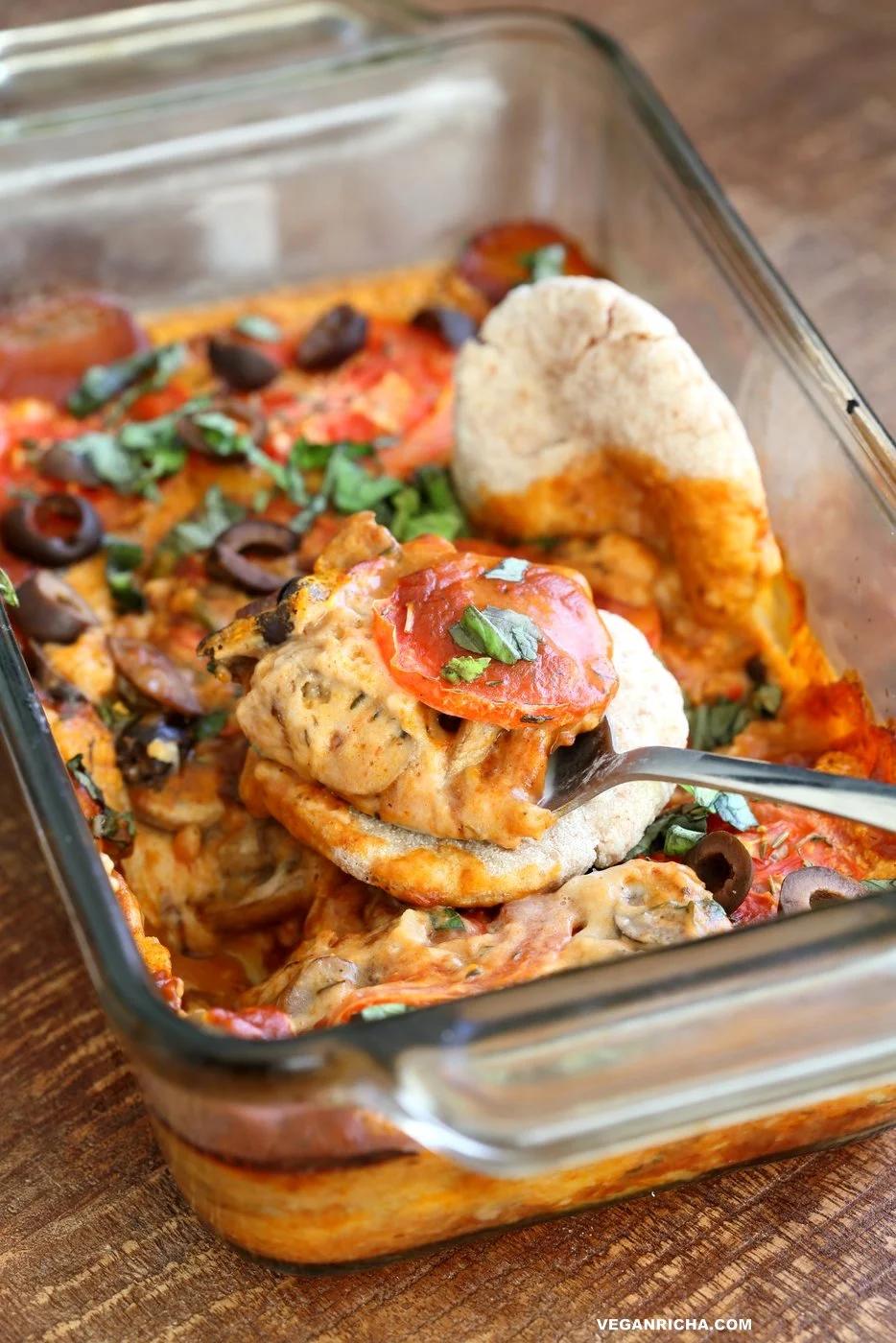 Vegan Pizza Dip. Easy Pizza Dip with sauteed mushrooms, olives, pizza sauce and from scratch vegan mozzarella cream sauce. Gluten-free Recipe. Can be soy-free. | VeganRicha.com