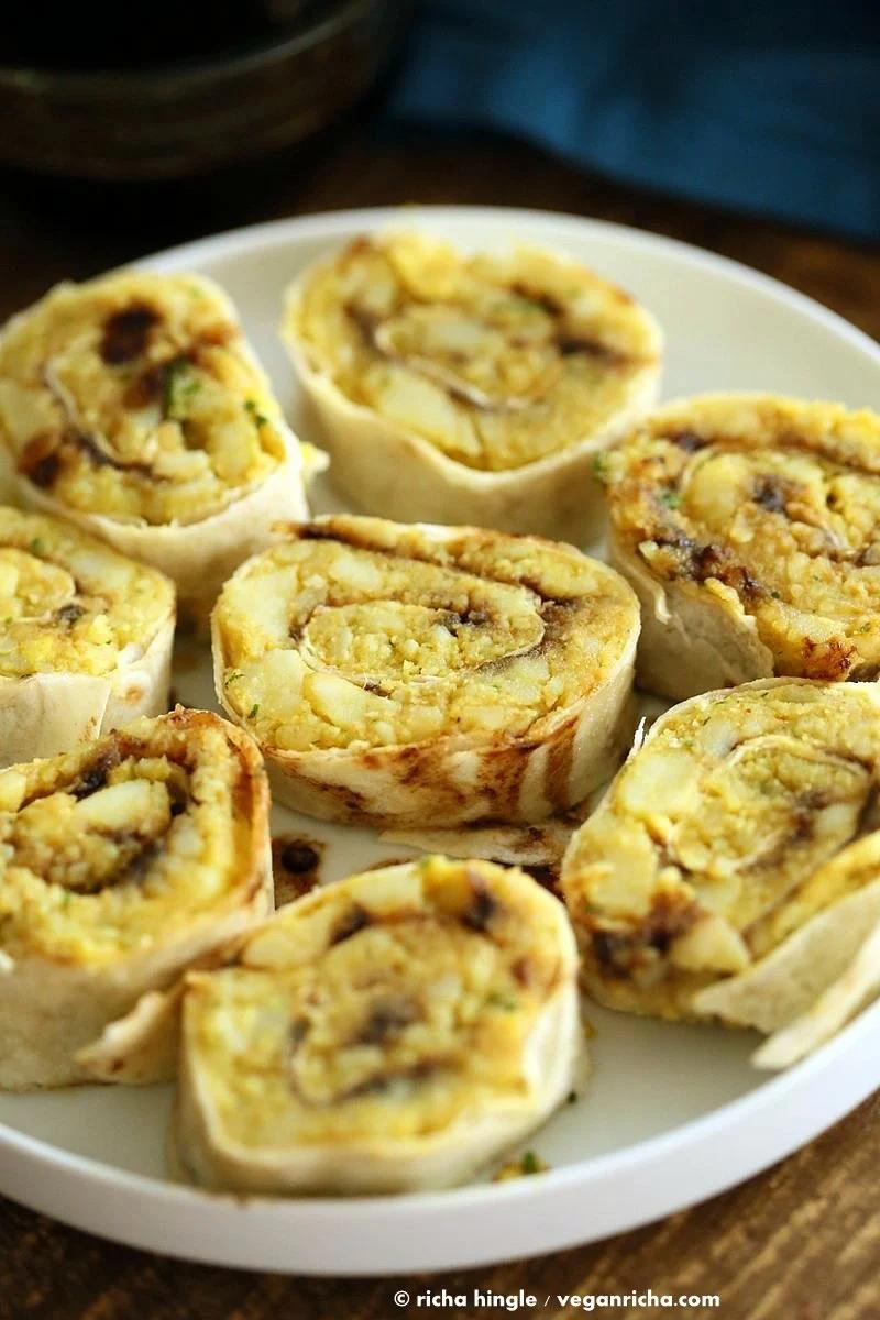 Samosa Pinwheels - Spiced Potato Pinwheels | VeganRicha.com #vegan #appetizer #samosa