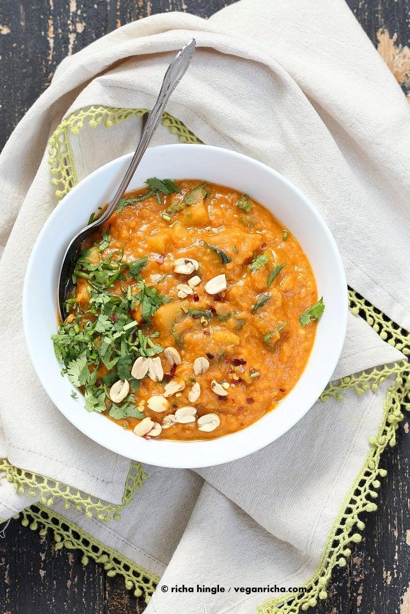 African Peanut Lentil Soup. African Peanut Stew with lentils and veggies. | VeganRicha.com #vegan #glutenfree #stew #recipe
