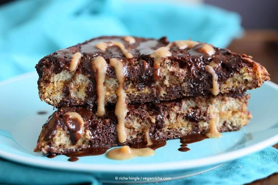 PB Date Caramel Brownie French Toast | Pitzn