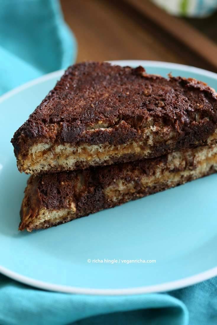 PB Date Caramel Brownie French Toast | Pitzn