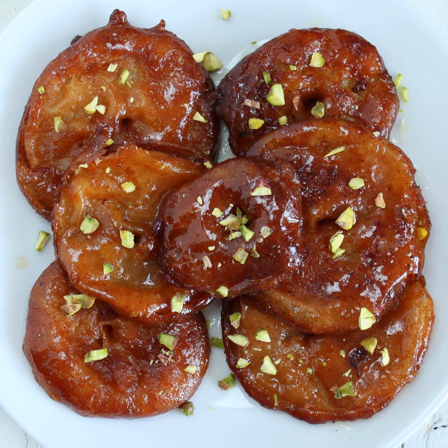 Pitzn: Aple Jalebi with Rabri