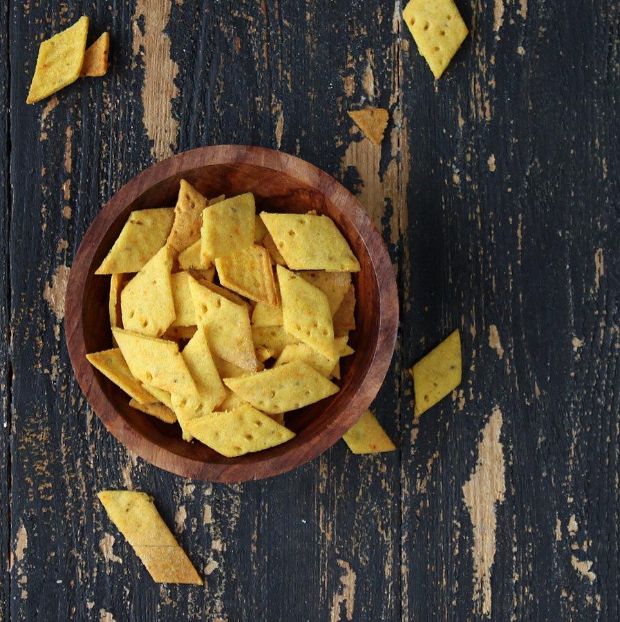 Pitzn: Baked Namak Paare