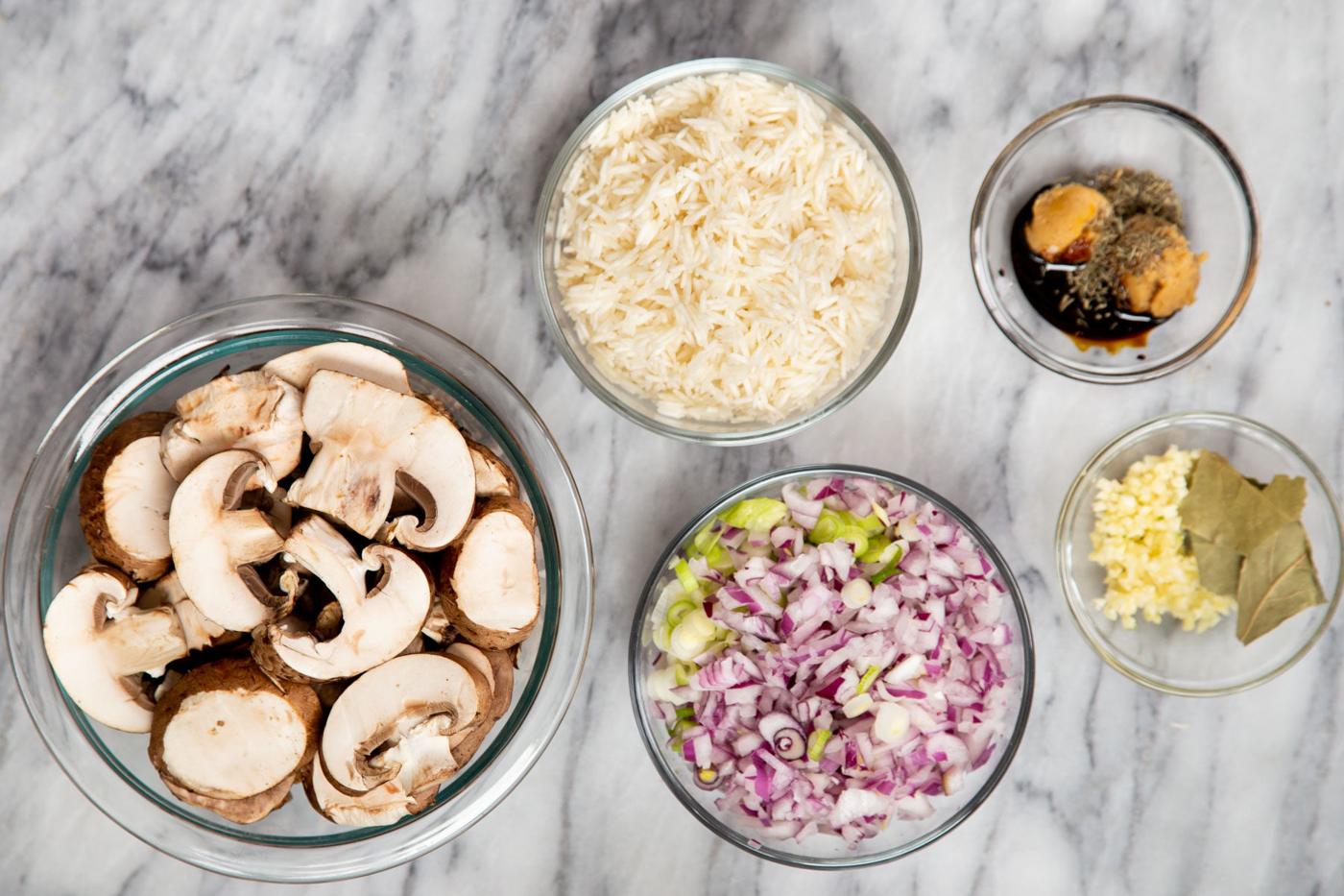 ingredients needed for making baked mushroom rice