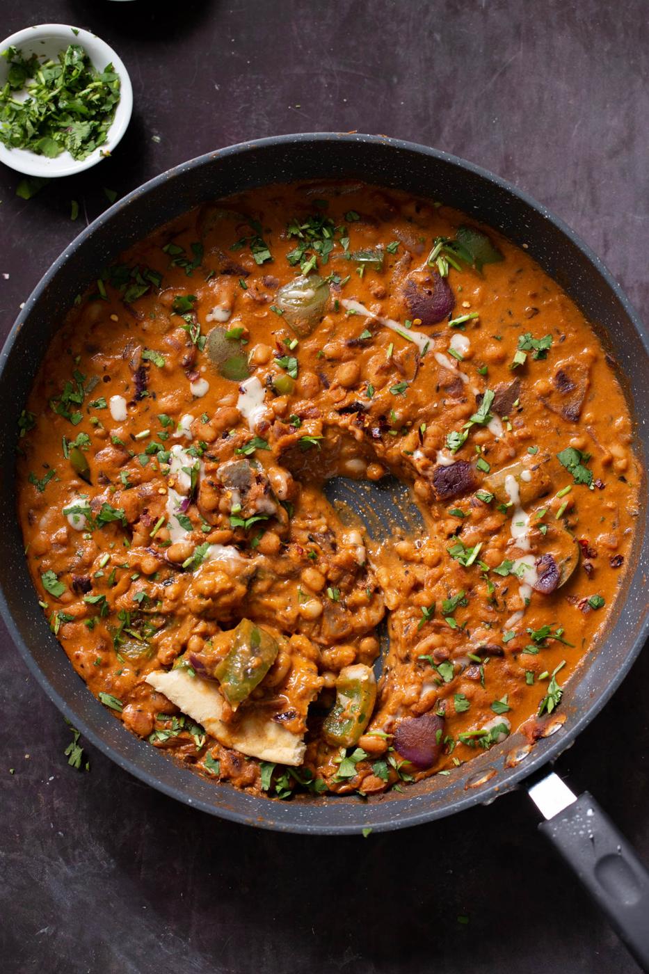 White Beans in Toasted Cumin Onion Curry (White Beans do Pyaza) – one pot