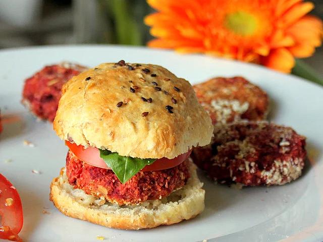 Beet, Oats, Garbanzo Bean/Chickpea burger Sliders! Vegan