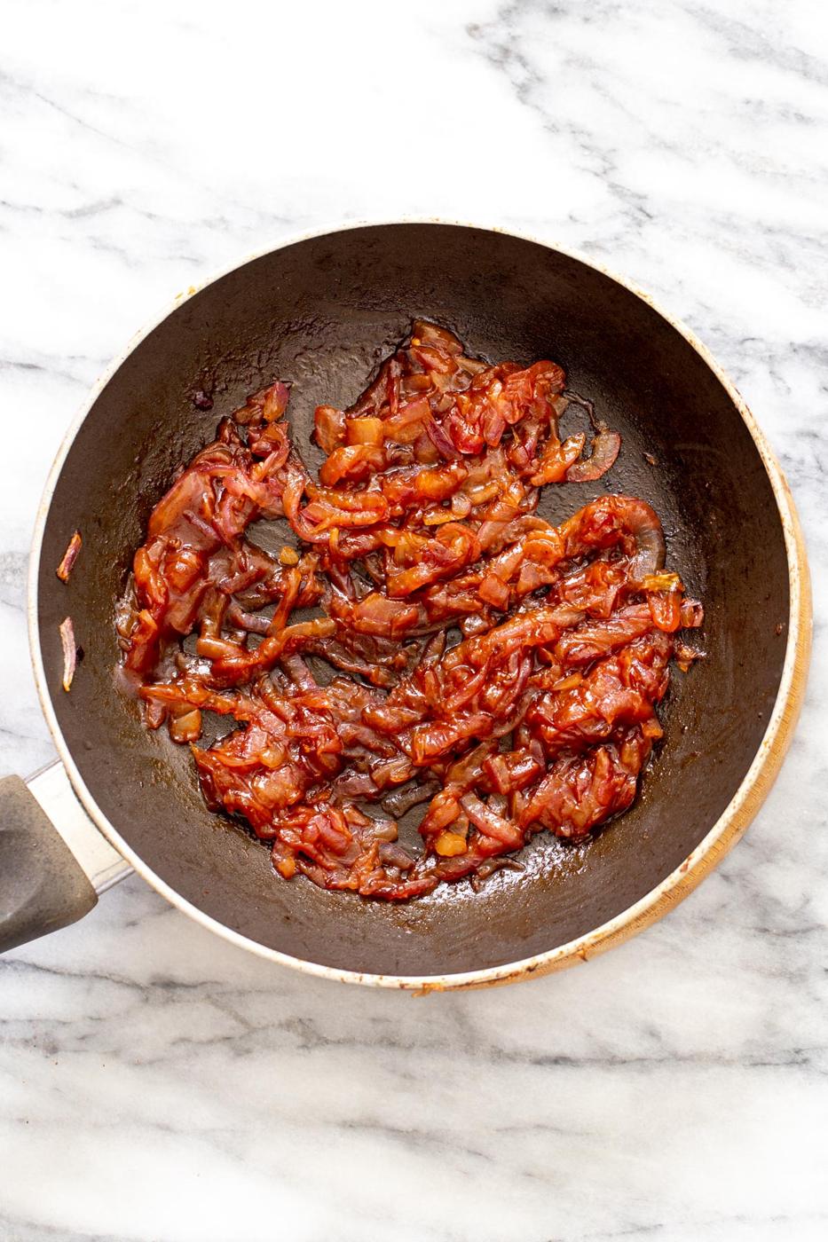caramelized bbq onions in a frying pan