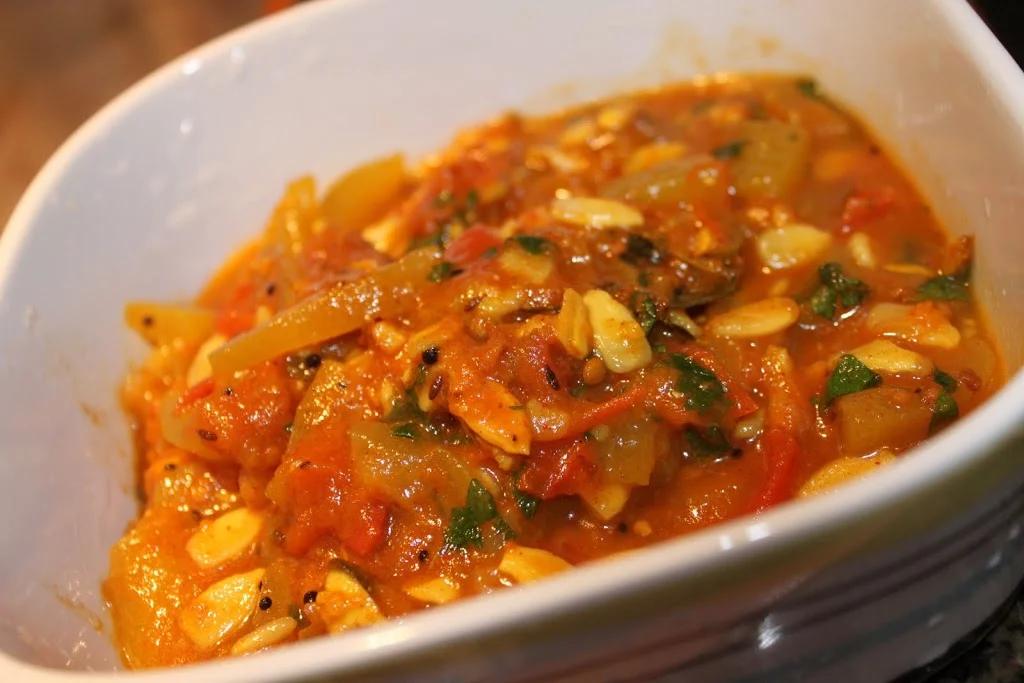 Bottle Gourd Curry