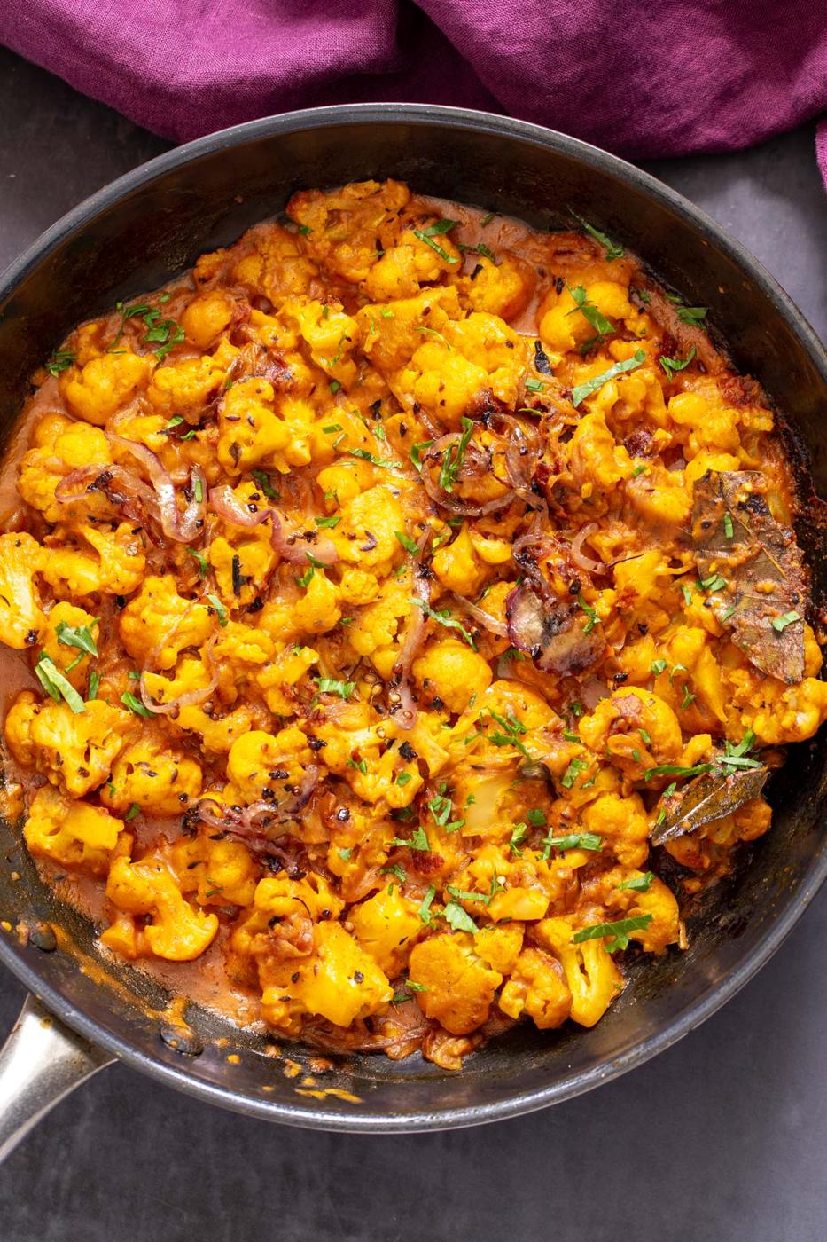 Cauliflower in Double Onion Sauce – Gobi Do Pyaza