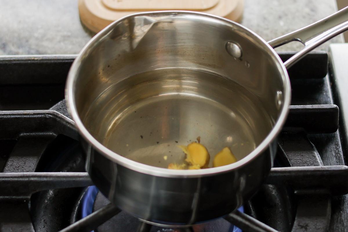 ginger in the pan