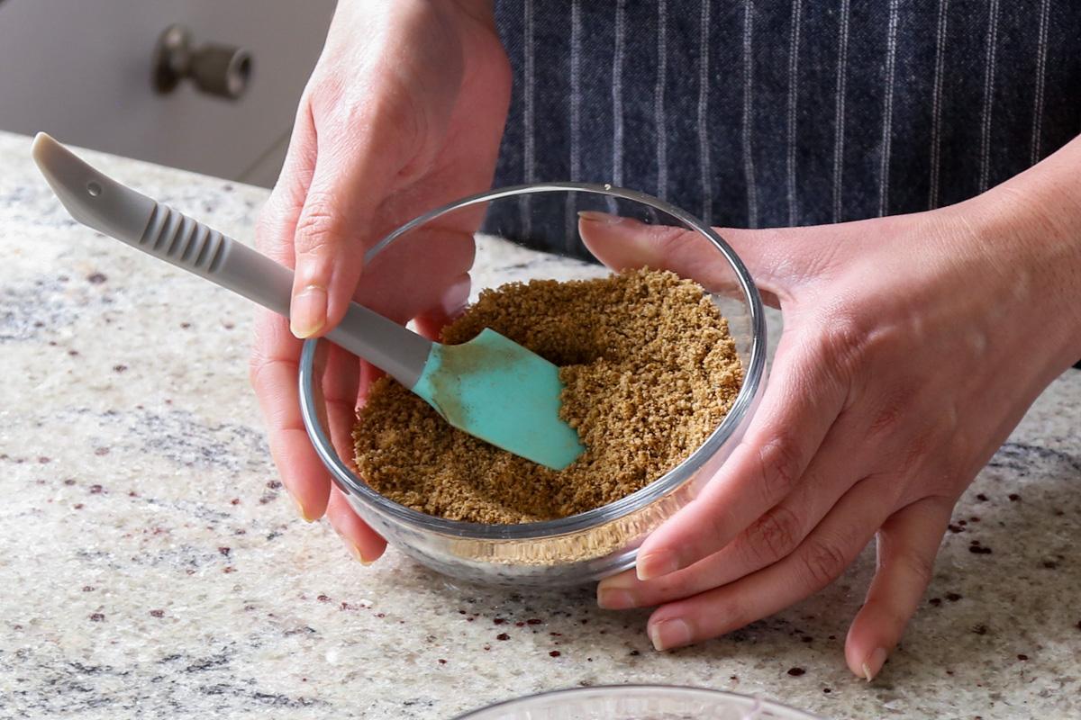 angara spice mix in the bowl after mixing