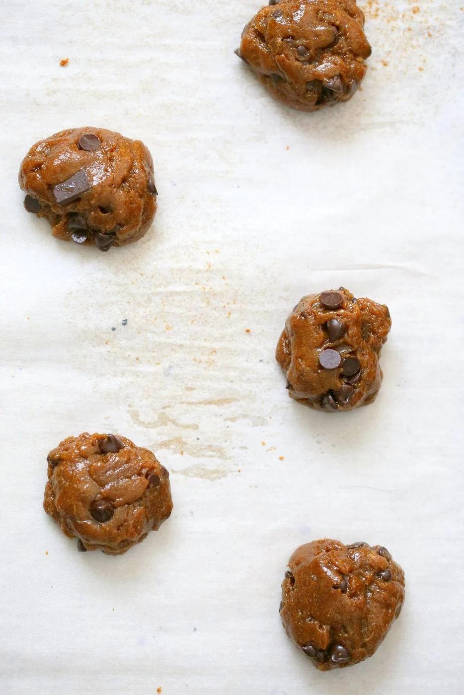 Chickpea Flour Chocolate Chip Cookies. Huge chewy and a perfect treat. These cookies need 1 Bowl, are grain-free, gluten-free vegan and can be made nut-free. | VeganRicha.com
