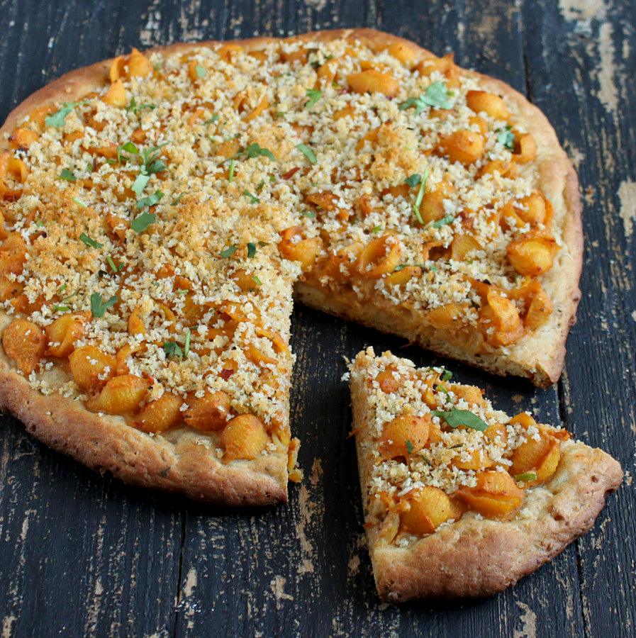 Chipotle Mac and Cheese Pizza with Kamut Wheat Cashew Crust. vegan recipe