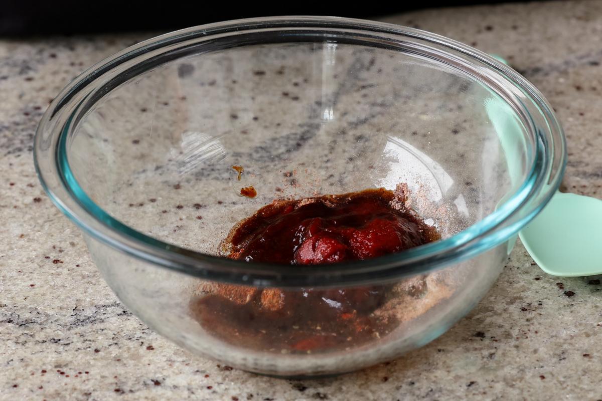 making the seasoning paste for the tofu