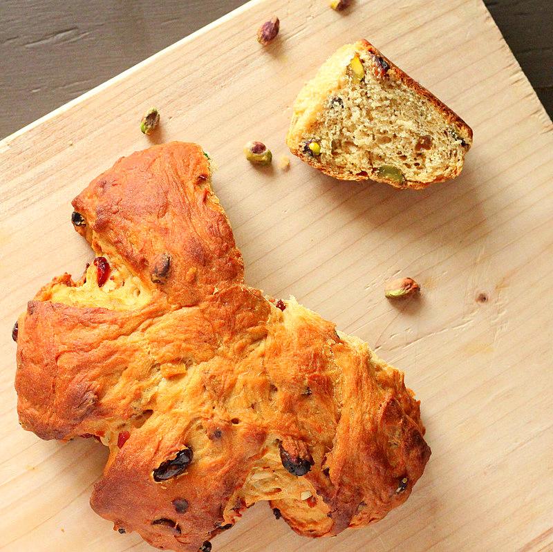 Christmas Stollen Wreath with Cranberries, Pistachios, candied orange. Vegan