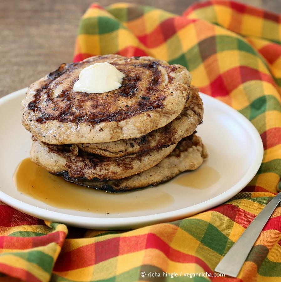 Vegan Cinnamon Roll Pancakes | Pitzn