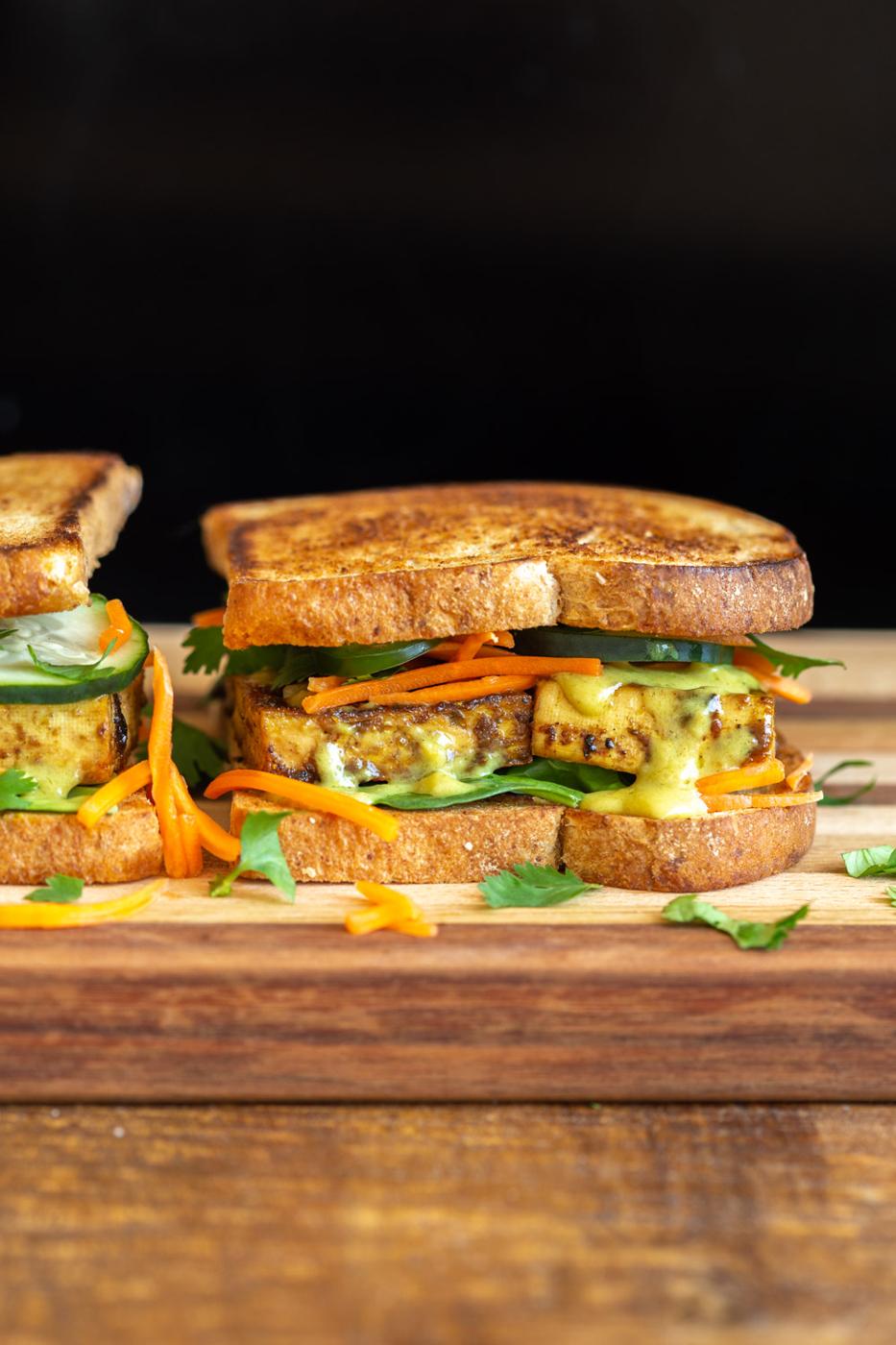 This Curried Tofu Banh Mi is Delicious, refreshing and comes together within 30 mins. Easy Vegan Banh Mi Sandwich with coconut curry sauce! #Vegan #VeganRicha #TofuBanhMi #VeganBanhMi #Nutfree #Recipe Can be glutenfree