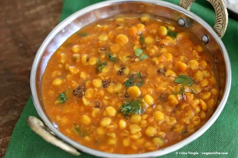 Easy Chana Dal - Split Chickpea soup| Pitzn