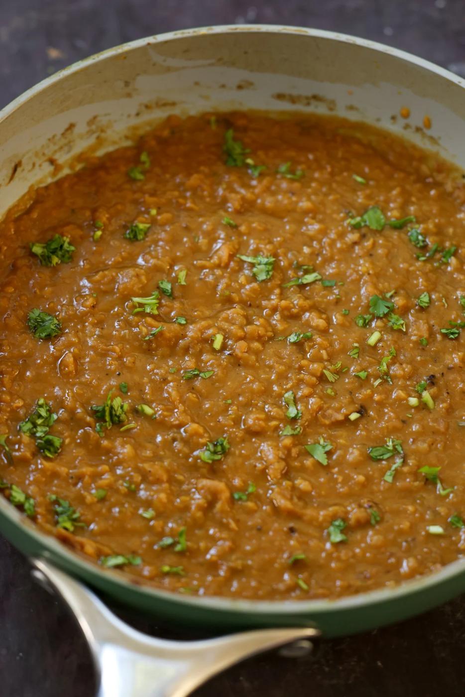 close-up of kik alicha in the pan after cooking