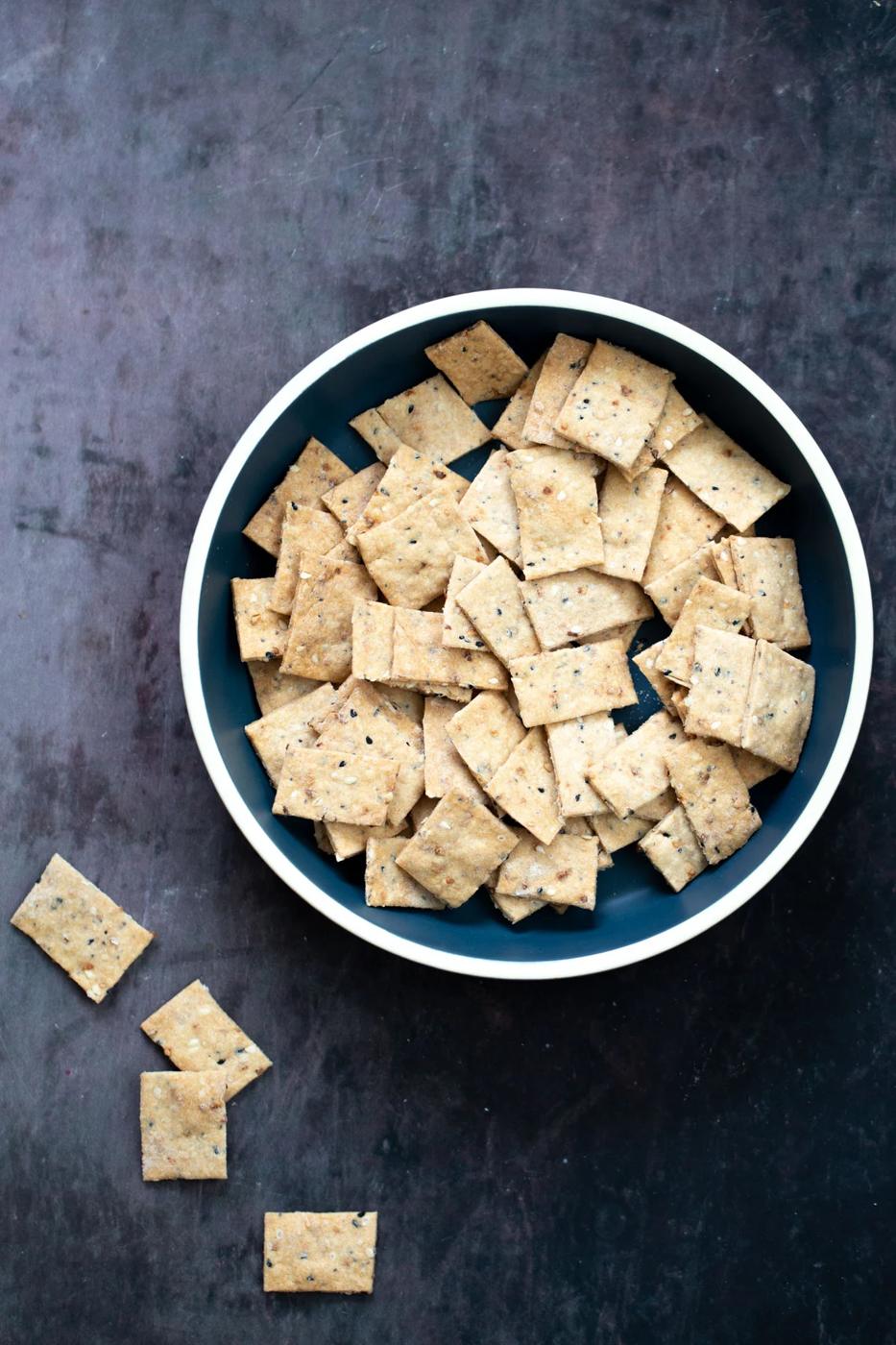 Everything Bagel Crackers – 4 Ingredients only