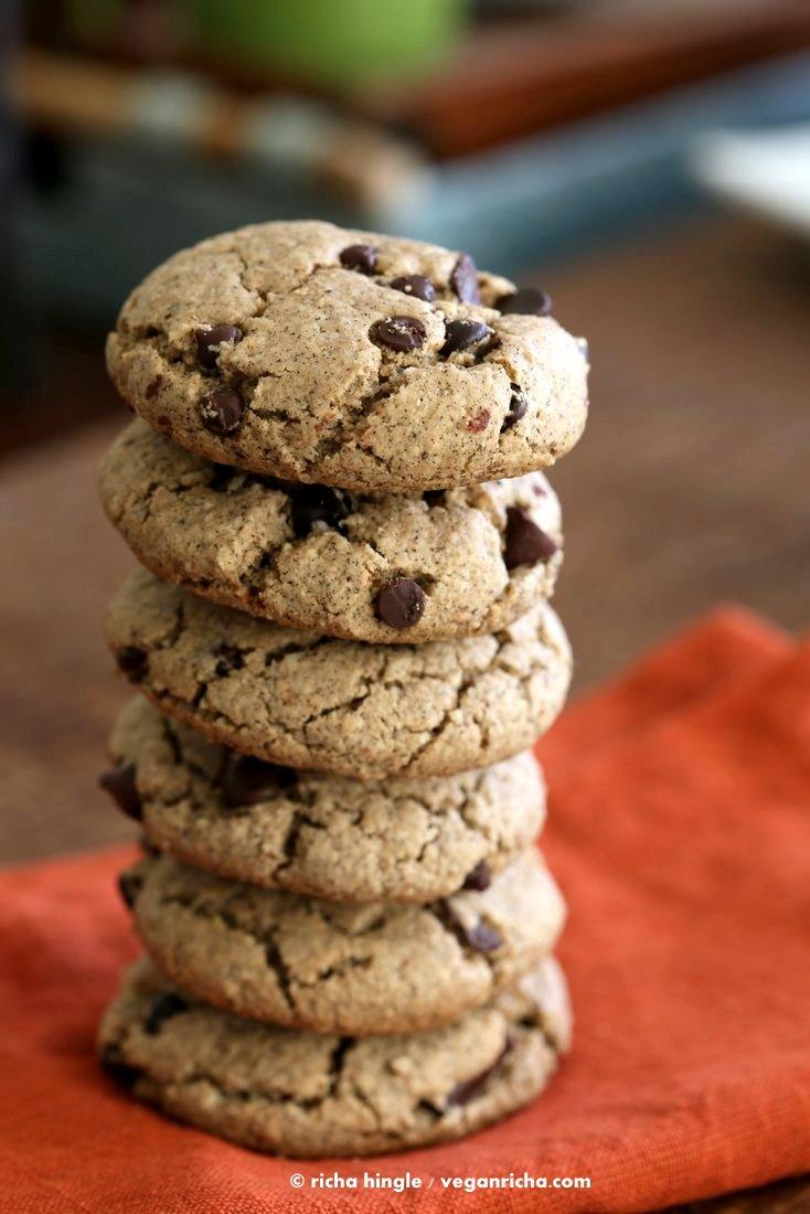 Gluten free Vegan Chocolate Chip Cookies | Pitzn