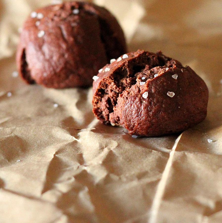 Gluten free Chocolate Pretzels. Vegan, soy free recipe