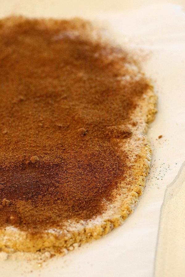 Gluten-free Pumpkin Cinnamon Rolls | Pitzn