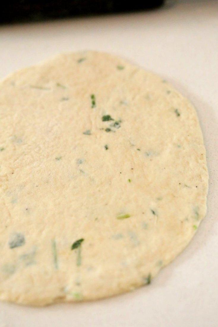 Garlic flatbread recipe No Yeast. This easy garlic herb flatbread has no yeast, doesn't need hours to rest, and has a secret ingredient. | VeganRicha.com #vegan #flatbread #recipe