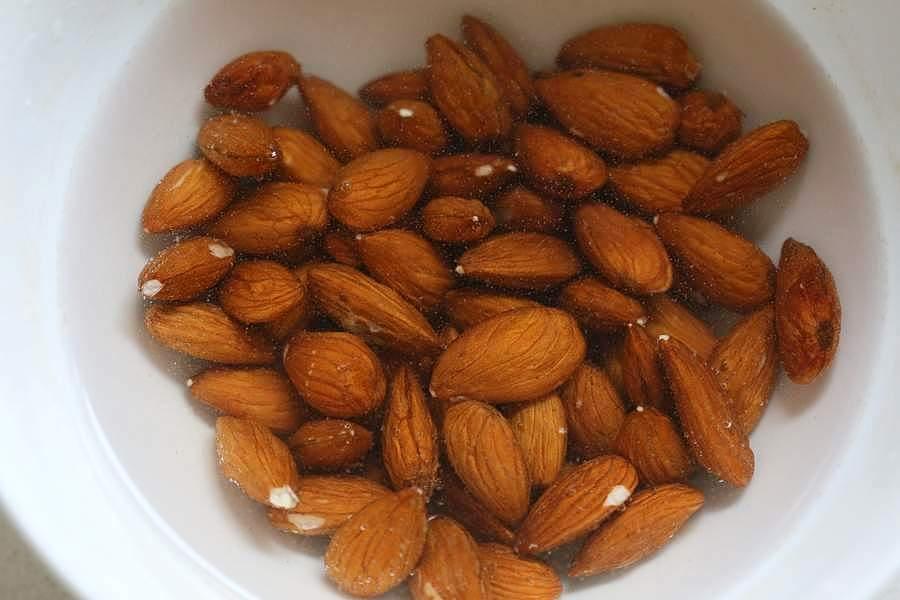 How to make Almond Milk with raw almonds or blanched almonds. Blanched almond milk has a less prominent flavor which works great for Indian Chai | Pitzn