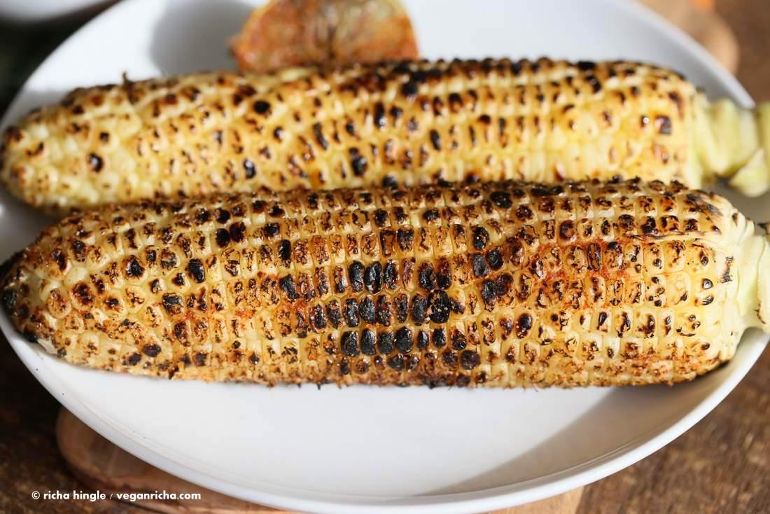 Indian Roasted Corn on the cob - Street style Butta or Bhutta recipe | Pitzn
