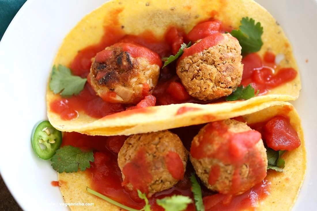 Jackfruit Meatballs Tacos | Pitzn