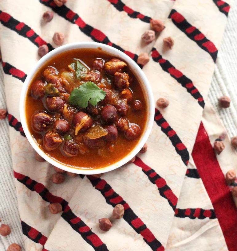 Kala Chana masala – Sprouted Brown chickpea curry. vegan glutenfree recipe