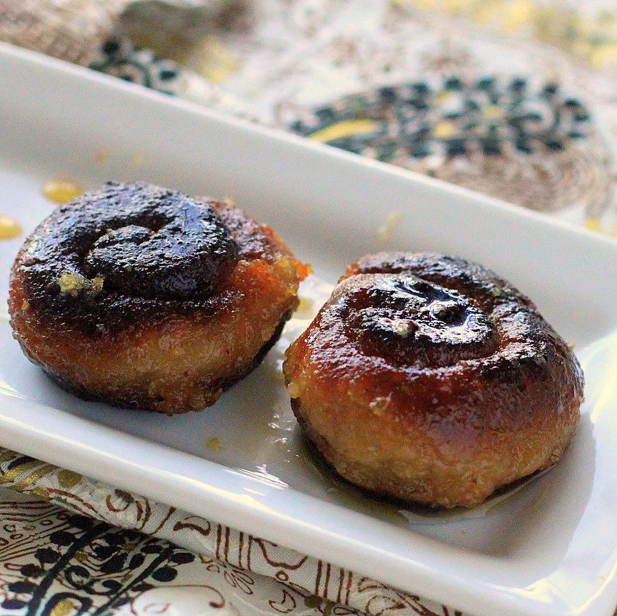 Kala Jamuns (dark dense Gulab Jamun – Indian dougnut). Baked and Fried versions. Vegan