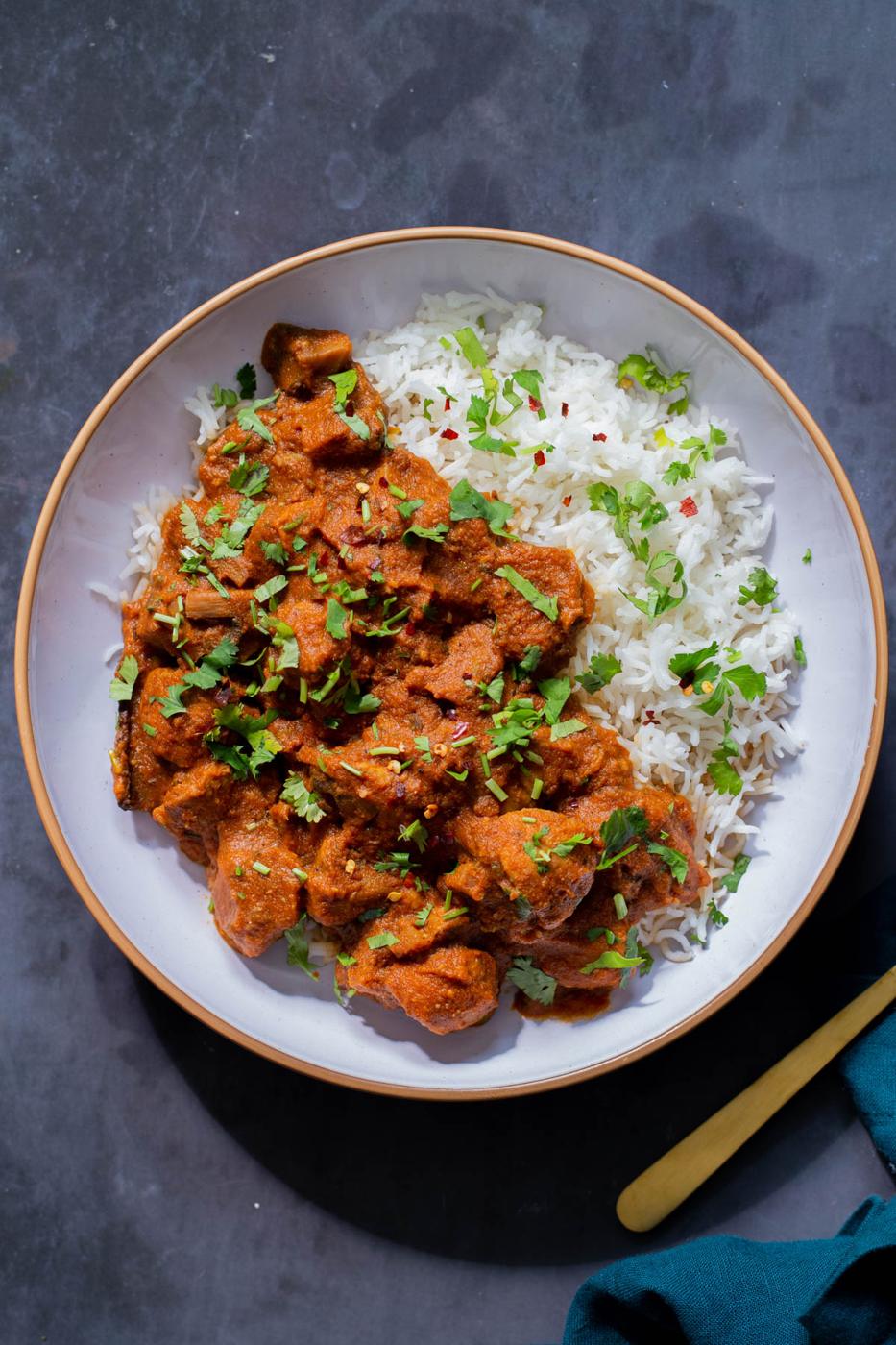 Kashmiri Mushrooms (Instant pot mushrooms in Sun-dried tomato sauce)