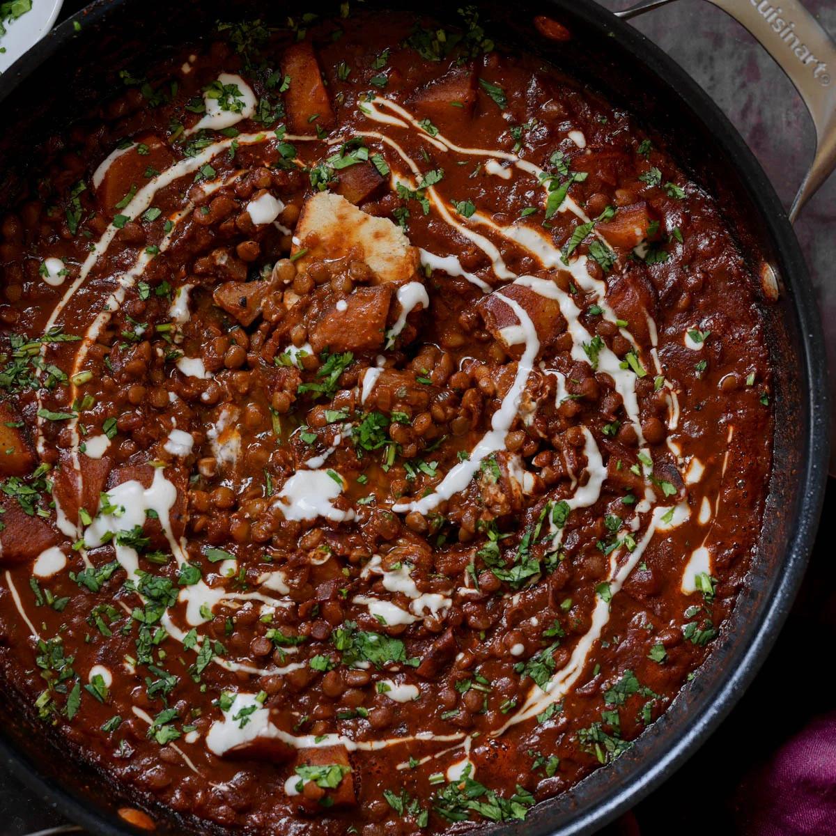 Vindaloo Curry with Lentils and Potato