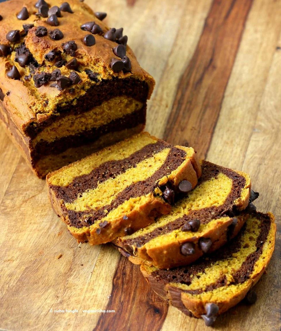 Easy Marbled Golden Pumpkin Chocolate Bread. Layers of Pumpkin Spice + Turmeric + Pumpkin puree, and Chocolate Cake. Vegan Soy-free Recipe | VeganRicha.com width=