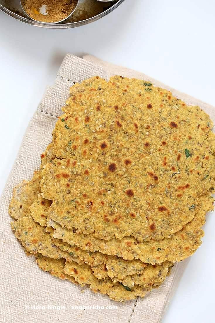 Methi Thepla - High Protein Savory Herbed Flatbread | Pitzn