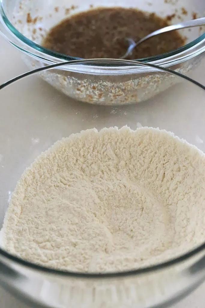 This Vegan Vanilla pound cake is easy, moist and dense. Easy Vegan Pound Cake Recipe | VeganRicha.com