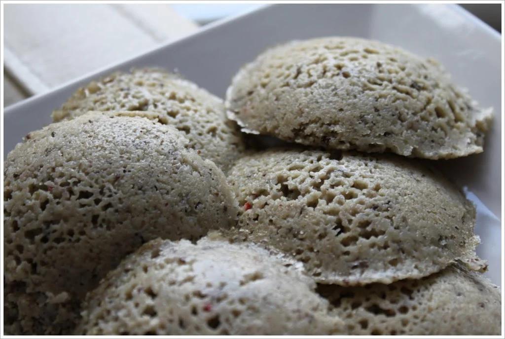 Multi grain Idli (Steamed lentil and rice cakes)
