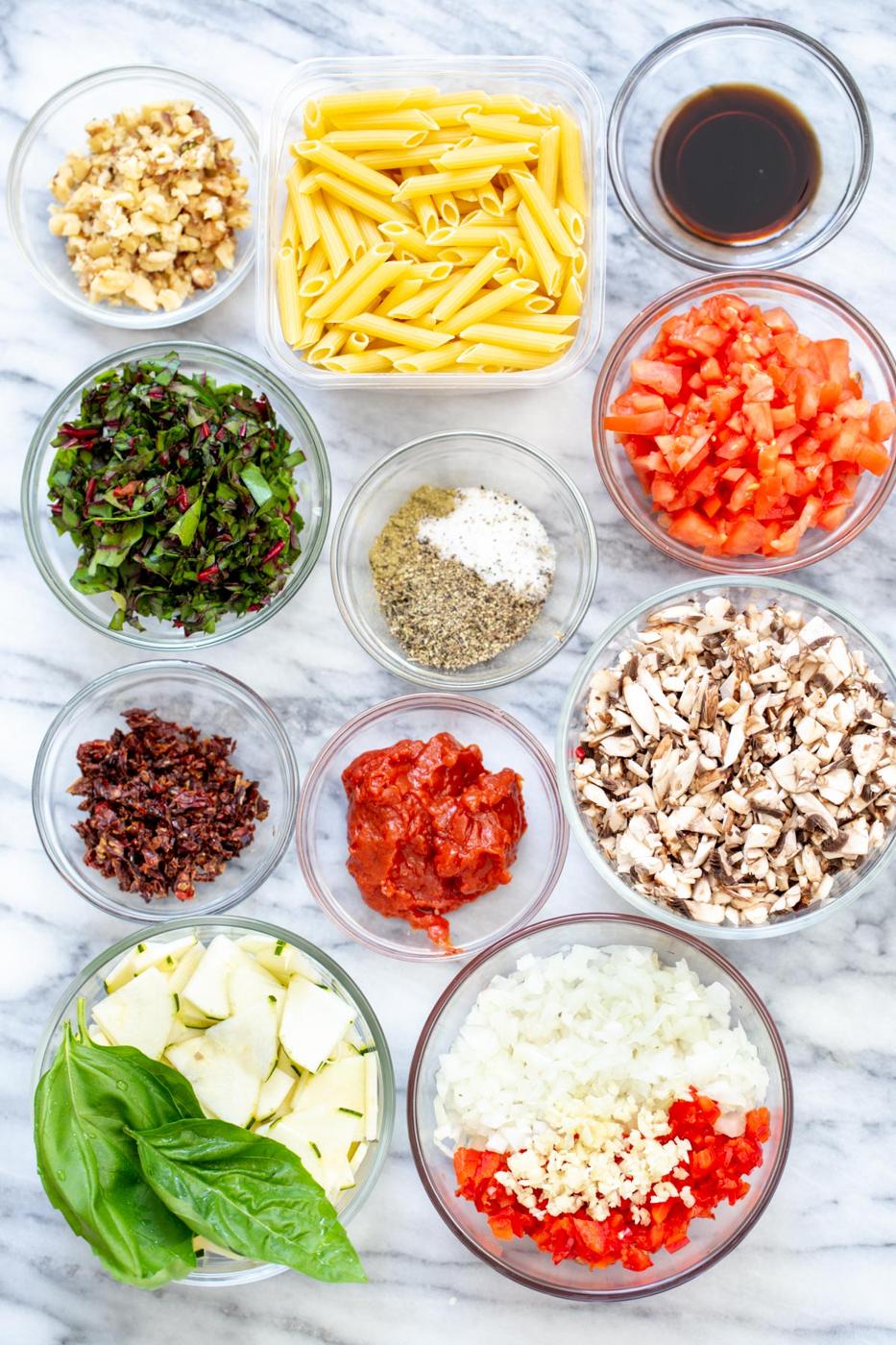 ingredients needed for making vegan veggie pasta