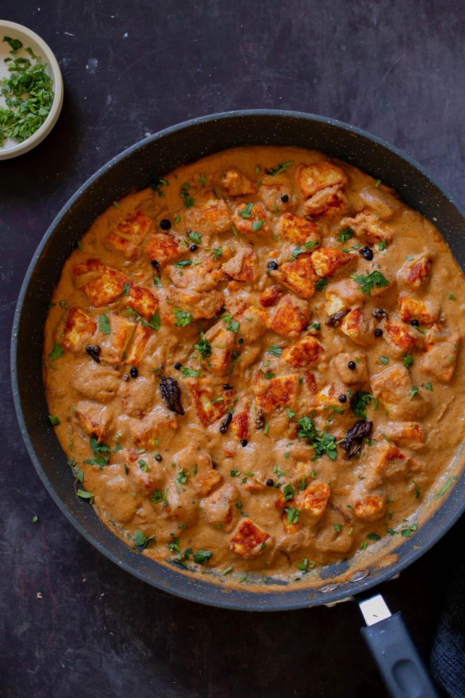 Pahadi Curry (1 Pan North Indian Mountain Tofu Cardamom Pepper Curry)