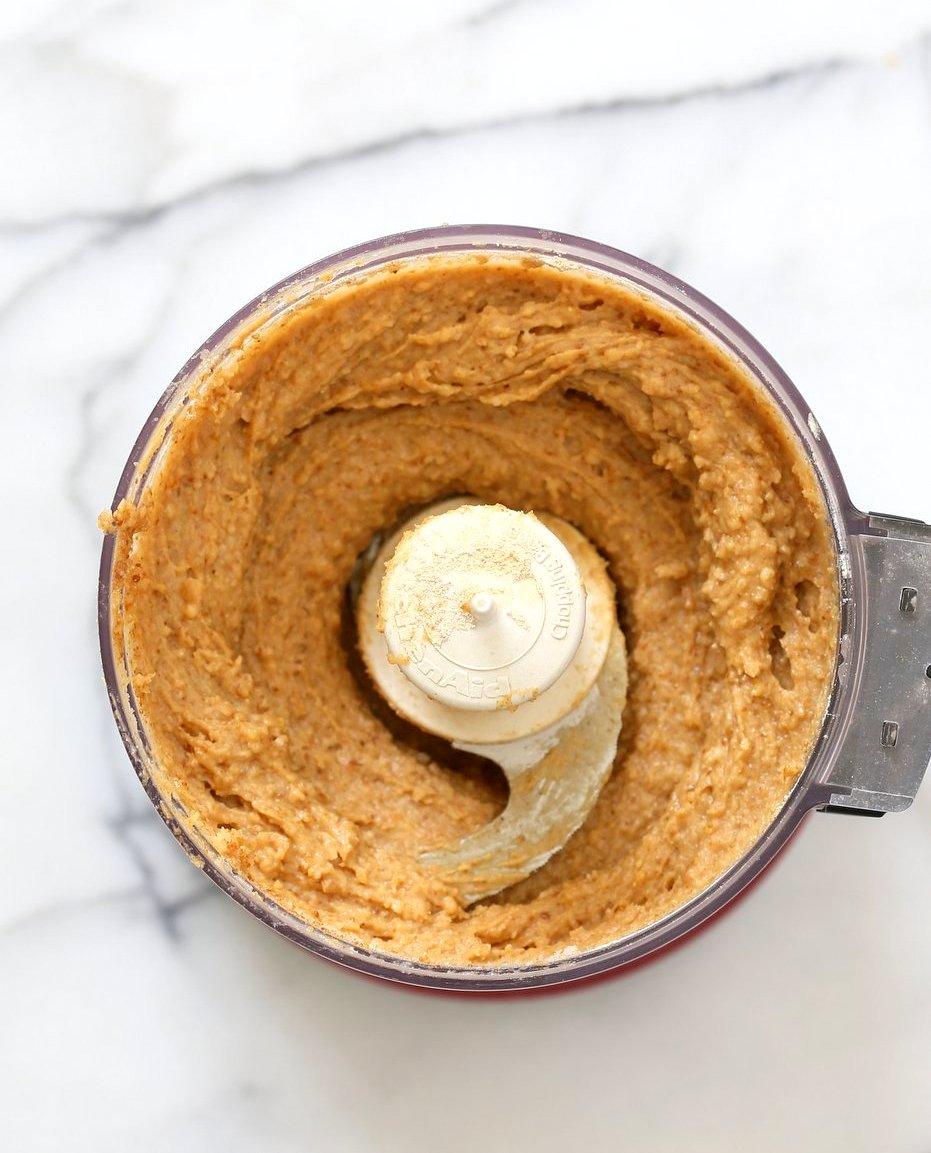 Peanut Butter Chickpea Cookie Pie. Chickpea Peanut Butter Cookies. Deep dish Cookie Pie. Fudgy Chocolate Chip Chickpea Cookie Pie Recipe. Vegan Gluten-free Soy-free Recipe | VeganRicha.com