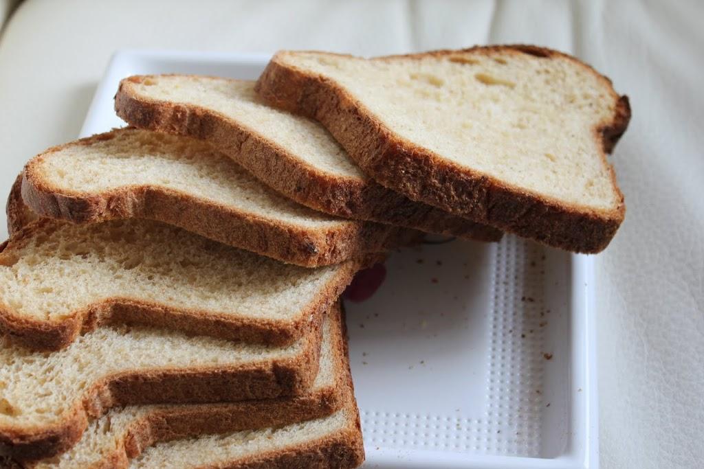 Pear, Carrots and Oats Bread Loaf.