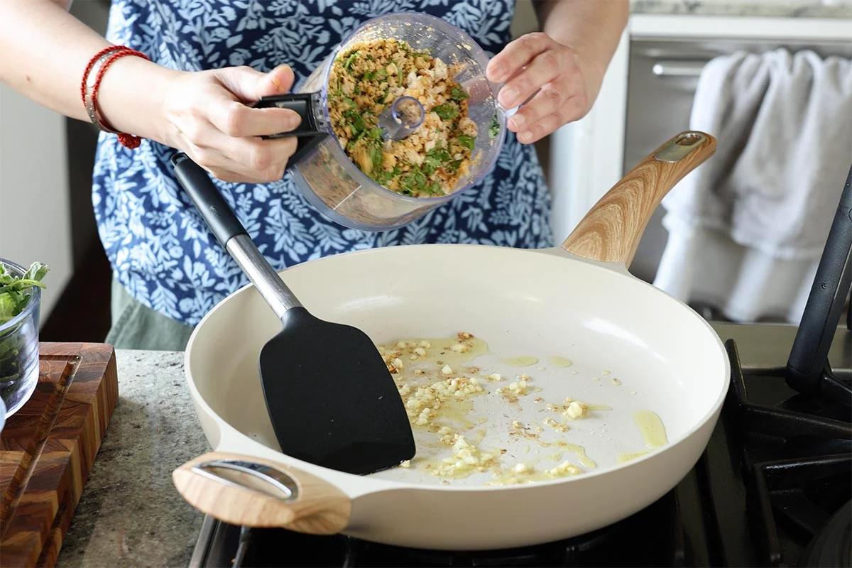 garlic in the pan after cooking