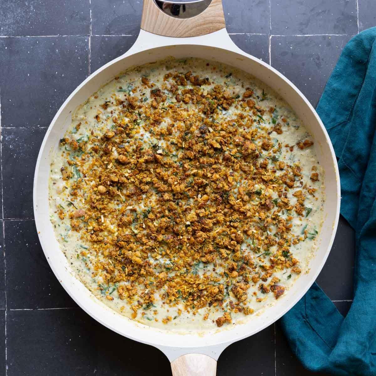 Creamy Garlic Pepper Beans with Crispy Chickpea Crumble