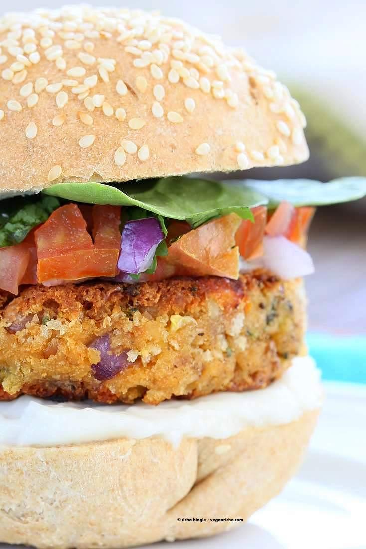 Pinto Bean Broccoli Lentil Burgers | Pitzn