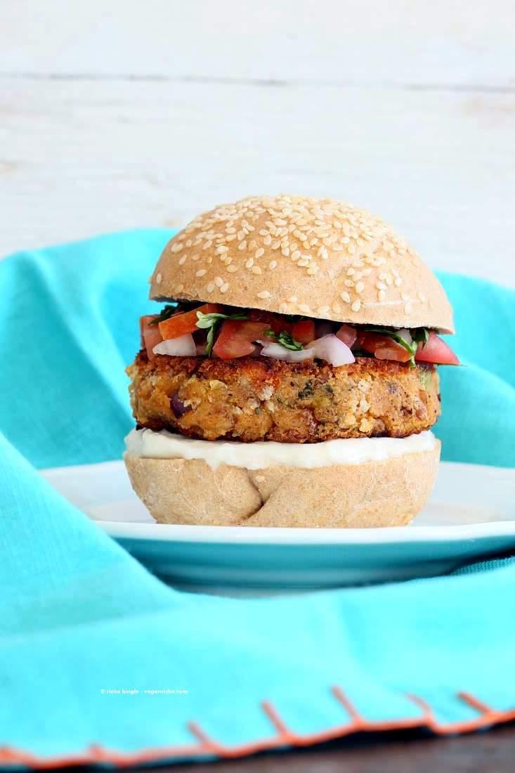 Pinto Bean Broccoli Lentil Burgers | Pitzn