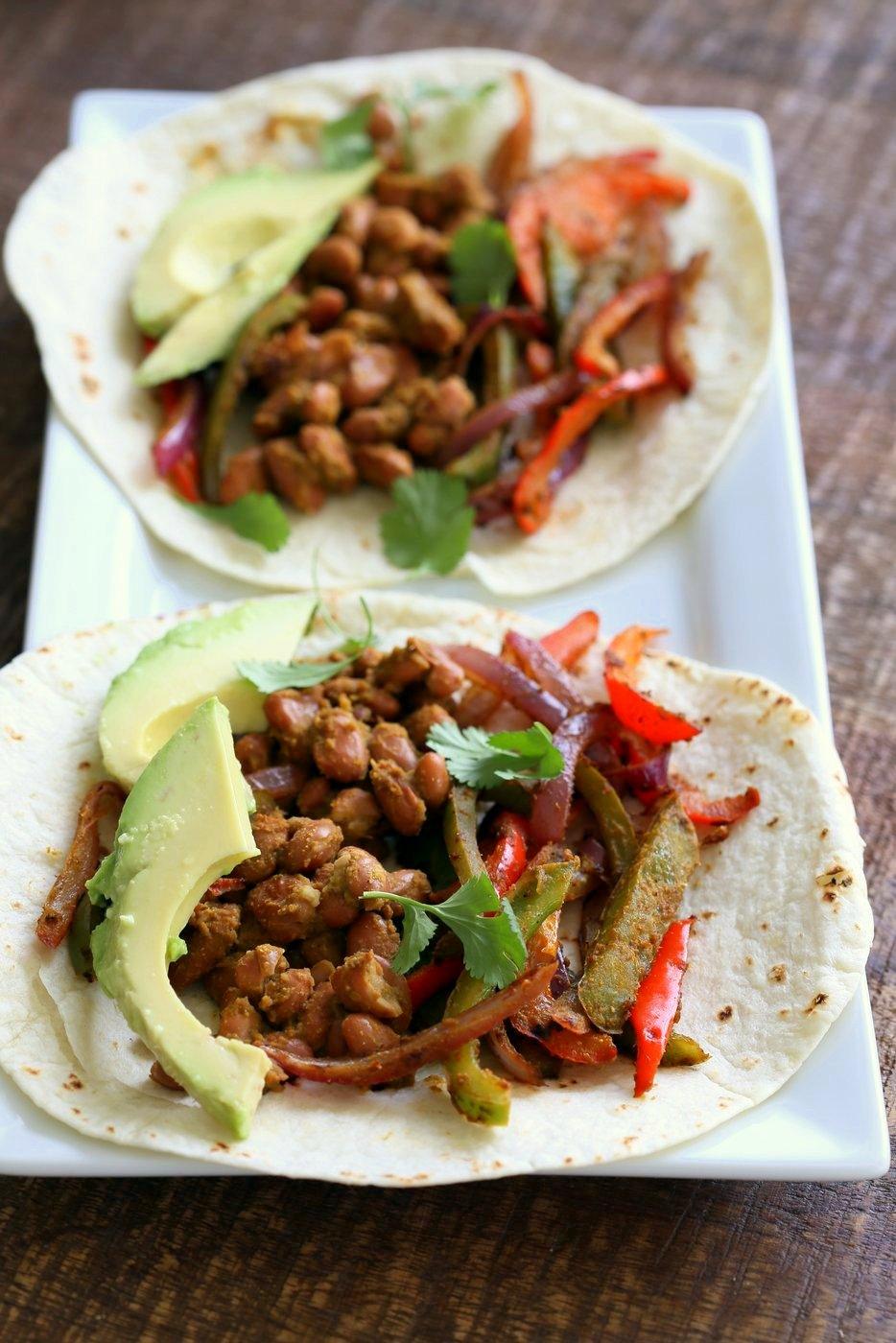 Pinto Bean Fajita Tacos with Cilantro Chile Lime Marinade – Vegan Fajitas